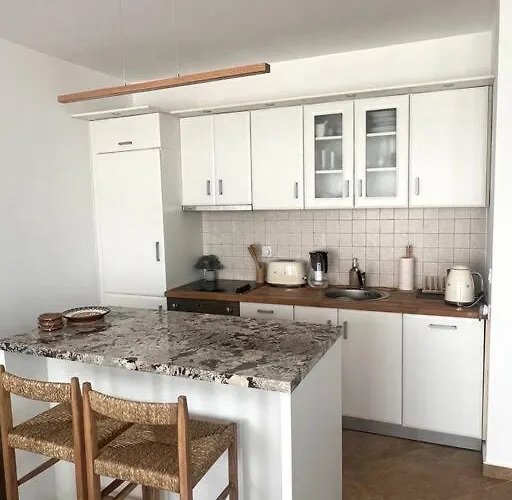 Апартамент Panorama Bay-serenity Haven *