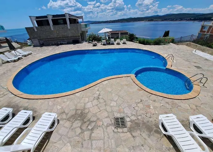 Panorama Bay-serenity Haven * Бургас