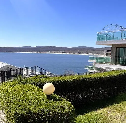 Panorama Bay-serenity Haven Апартамент