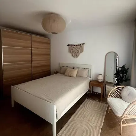 Panorama Bay-serenity Haven Apartment