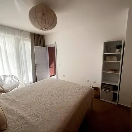 Panorama Bay-serenity Haven Apartment